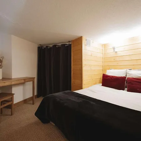Duplex Authentique 6 Pers Au Coeur De Avec Balcon, Local A Ski, Et Box En Option - Fr-1-545-40 Daire Val Thorens