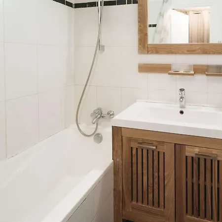 Duplex Authentique 6 Pers Au Coeur De Avec Balcon, Local A Ski, Et Box En Option - Fr-1-545-40 Val Thorens